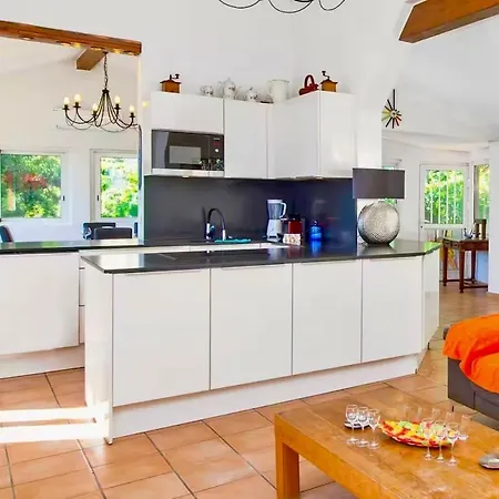 Parking - Panoramic View Villa