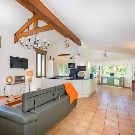 Parking - Panoramic View Villa *