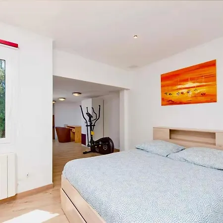 Parking - Panoramic View Villa *
