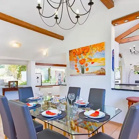 Parking - Panoramic View Villa *